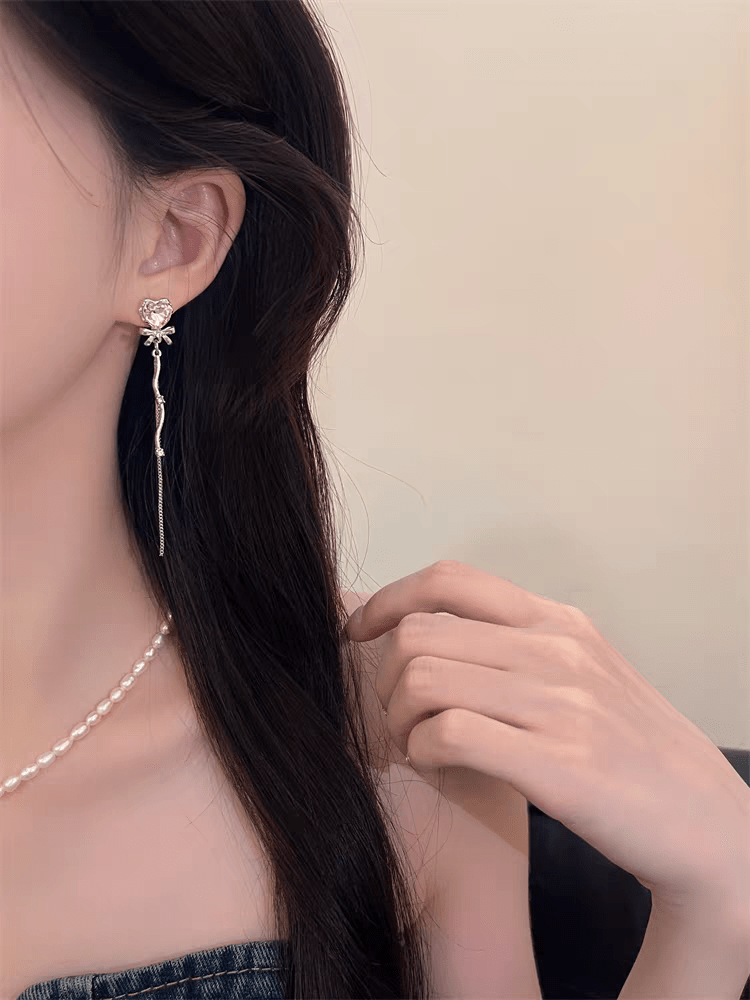 ハート型ピンクダイヤモンドフリンジピアス