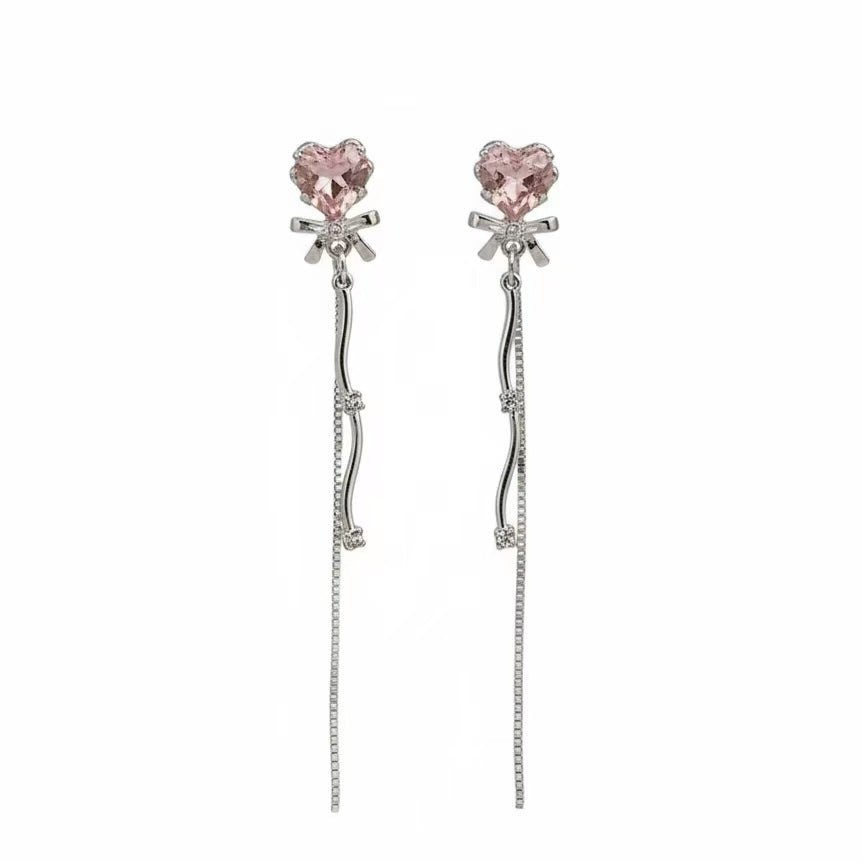 ハート型ピンクダイヤモンドフリンジピアス